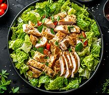 Салат Цезарь с курицей
