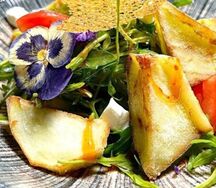 Салат с хрустящими баклажанами