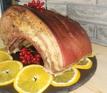 Антрекот из свинины, томленый в русской печи