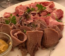 Мясная табель с телячьим мягким розбивом