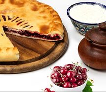 Осетинский пирог с вишней