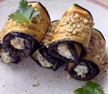 Рулетики из баклажана с грецкими орехами