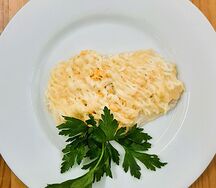 Филе цыпленка с яйцом и сливочным маслом