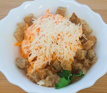 Салат морковь с сыром