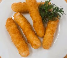 Сырные палочки из моцареллы