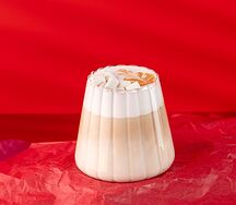 Латте банановое мороженое с соленой карамелью 