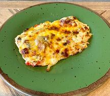 Куриная грудка с овощами и соусом сладкий чили