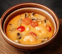 Том Ям с креветками и рисом