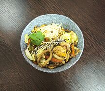 Wok с морепродуктами 