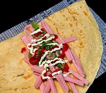 Блины с ветчиной и сыром