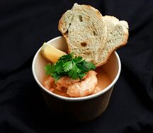 В сливочно-томатном соусе