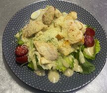 Цезарь с курицей