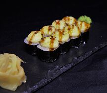 Запеченные маки с креветкой