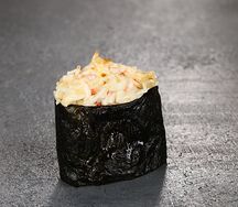 Запеченные суши с крабом
