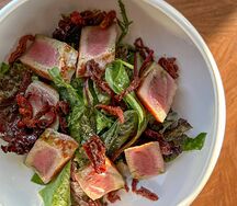 Салат с тунцом 