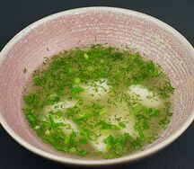 Куриный суп с кнелями и ризони