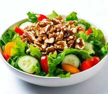 Салат Овощной с орехами