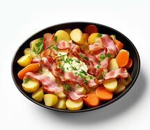 Горячая сковородка с беконом
