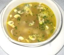 Куриный суп с лапшой