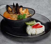 Суп том ям с морепродуктами