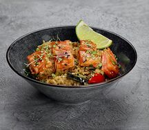 Wok-рис с лососем