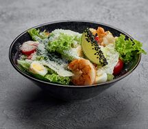 Салат Цезарь с креветкой