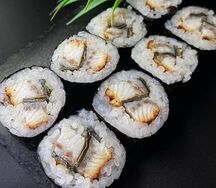 Ролл Унаги маки