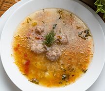 Суп с фрикадельками