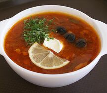 Солянка сборная мясная