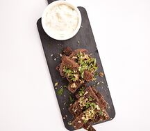 Бородинские гренки с сыром и зеленью