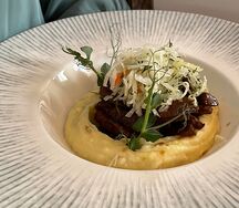 Говяжья печень по-строгановски с картофельным пюре