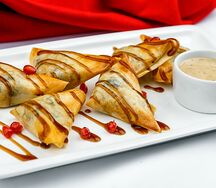 Хрустики по-убыхски с цыпленком и грибами