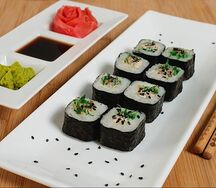 Ролл с чукой