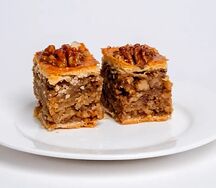 Пахлава с грецким орехом