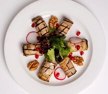 Рулетики из баклажана