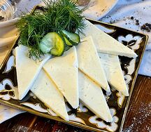 Сыр сулугуни