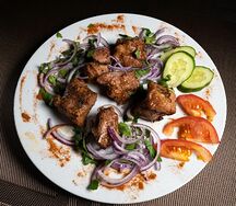 Шашлык из cвинoй шейки