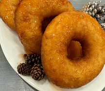 Набор пышек с сосновыми шишками