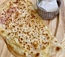 Кутаб с сыром