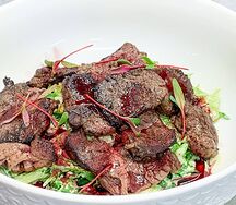 Салат с олениной