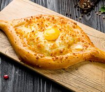 Хачапури по-аджарски