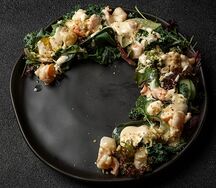 Салат с морским гребешком