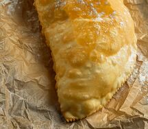 Чебурек с сыром