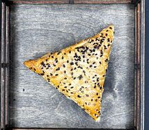 Самса с курицей и овощами