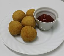Сырные шарики с беконом