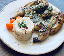 Цыпленок табака с рисом и овощами