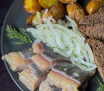 Сельдь с картофелем