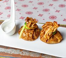 Блины с луком и яйцом