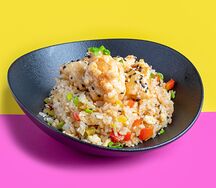 Жареный рис с курицей