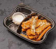 Гренки с пармезаном и чесноком